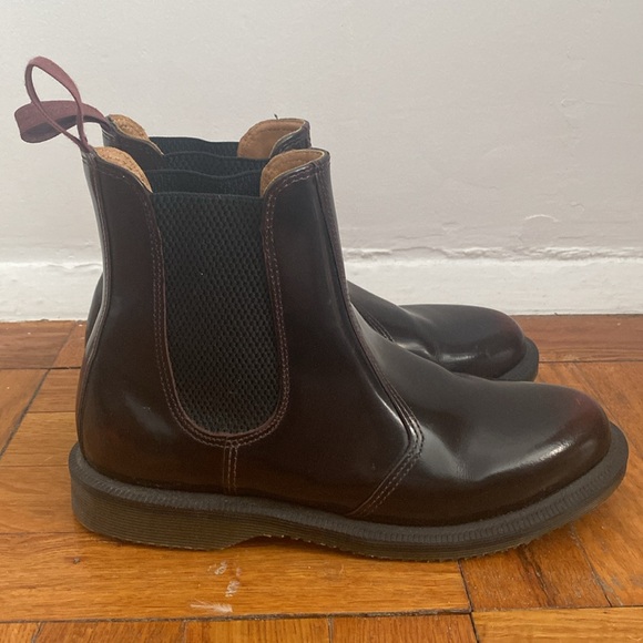 Dr Martens FLORA ARCADIA CHELSEA BOOTS - Picture 2 of 8